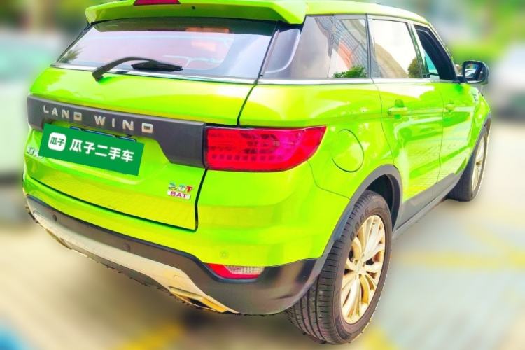 Used Land X7 2016 2.0T Panoramic Prestige Edition Rear Right 45 Deg
