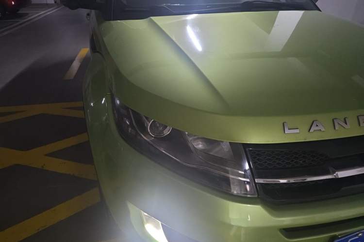 Used Land X7 2016 2.0T Panoramic Deluxe Edition Right Front Headlight