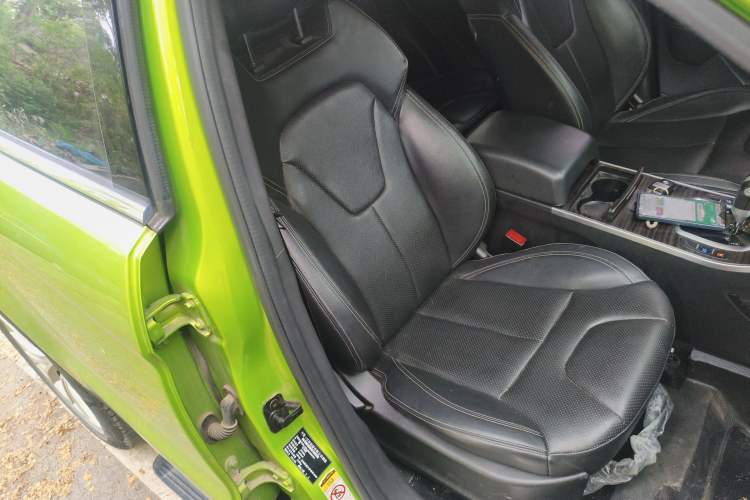 Used Land X7 2016 2.0T Panoramic Prestige Edition Right Front Seat