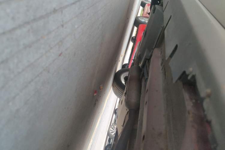 Used Land X7 2016 2.0T Panoramic Prestige Edition Chassis Front Right