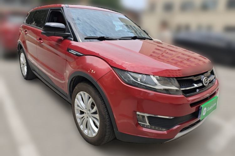 Used Land X7 2016 2.0T Panoramic Prestige Edition Front Right 45 Deg