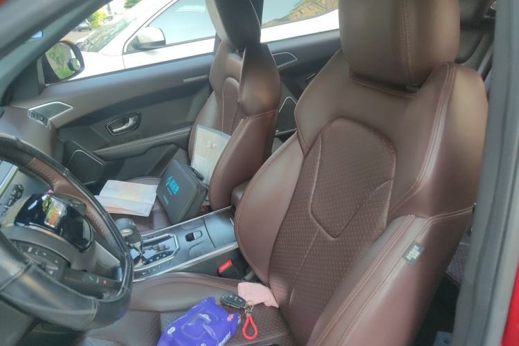 Used Land X7 2016 2.0T Panoramic Prestige Edition Left Front Seat