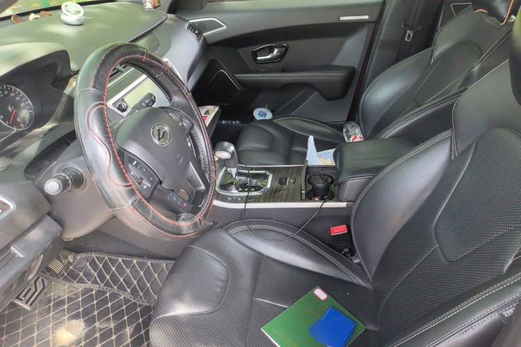 Used Land X7 2016 2.0T Panoramic Prestige Edition Left Front Seat