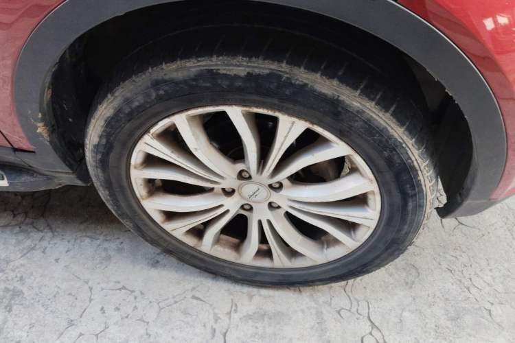 Used Land X7 2016 2.0T Panoramic Prestige Edition Right Front Wheel Hub