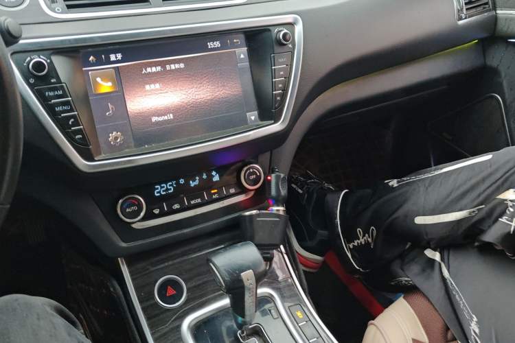 Used Land X7 2016 2.0T Panoramic Deluxe Edition Audio And AC Panel