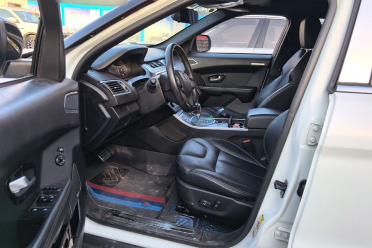 Used Land X7 2016 2.0T Panoramic Prestige Edition Driver Seat