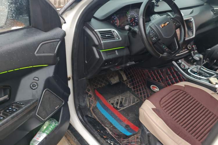 Used Land X7 2016 2.0T Panoramic Deluxe Edition Driver Seat