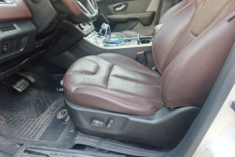 Used Land X7 2016 2.0T Panoramic Prestige Edition Driver Seat