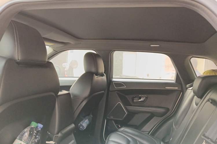 Used Land X7 2016 2.0T Panoramic Prestige Edition Headliner