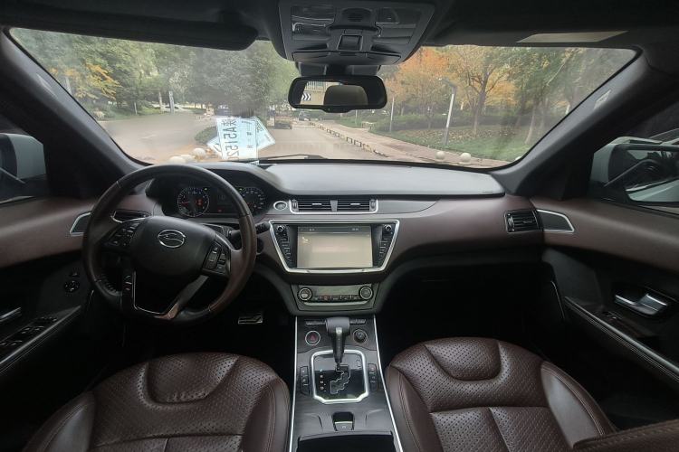 Used Land X7 2016 2.0T Panoramic Prestige Edition Interior 1