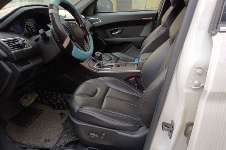 Used Land X7 2016 2.0T Panoramic Prestige Edition Left Front Seat