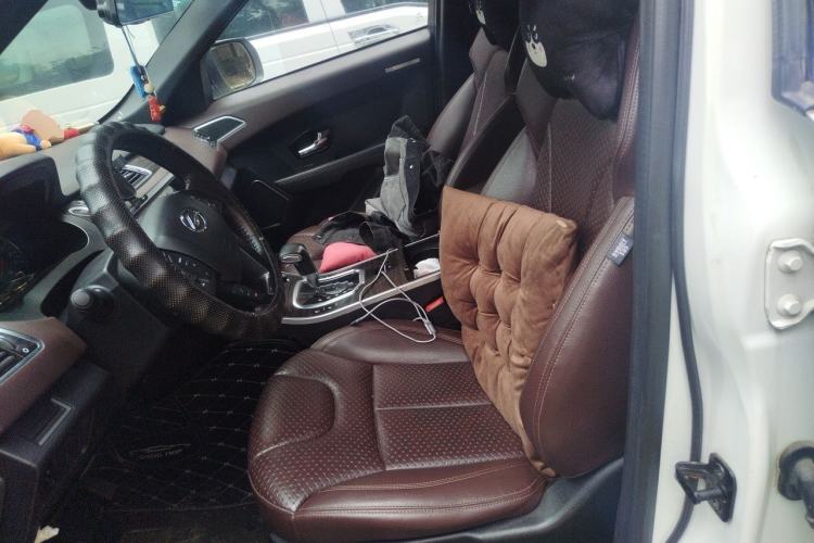 Used Land X7 2016 2.0T Panoramic Deluxe Edition Left Front Seat