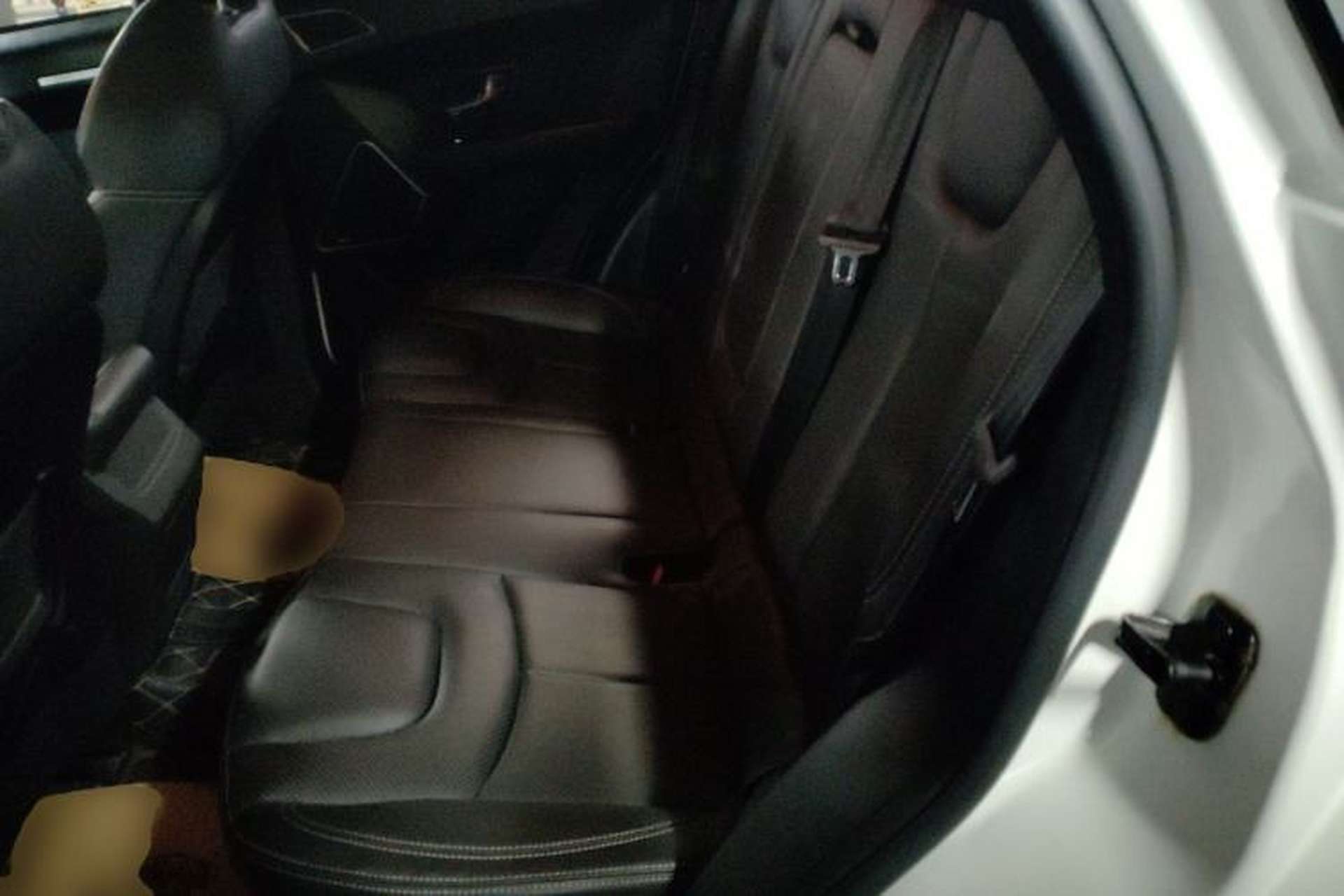 Used Land X7 2016 2.0T Panoramic Prestige Edition Left Rear Seat