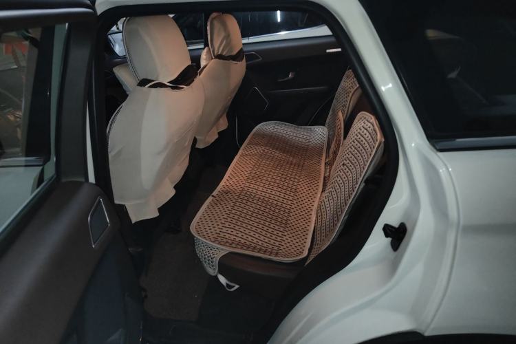 Used Land X7 2016 2.0T Panoramic Prestige Edition Left Rear Seat