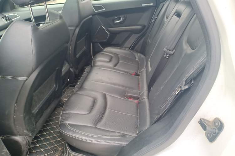 Used Land X7 2016 2.0T Panoramic Prestige Edition Left Rear Seat