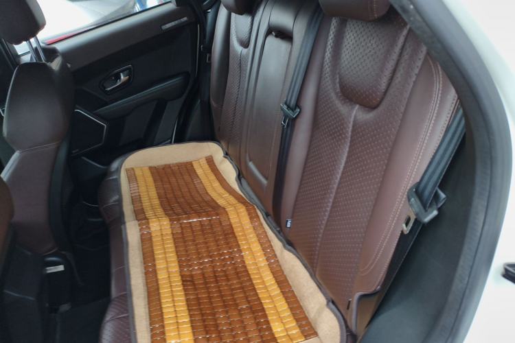 Used Land X7 2016 2.0T Panoramic Prestige Edition Left Rear Seat