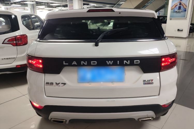 Used Land X7 2016 2.0T Panoramic Prestige Edition Rear