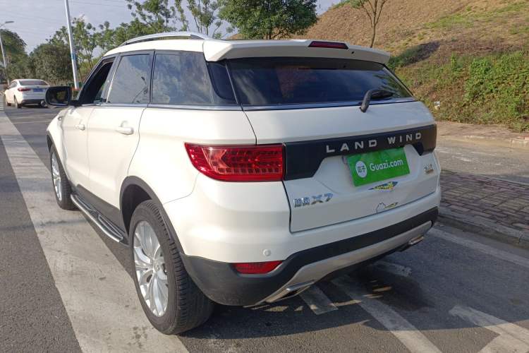 Used Land X7 2016 2.0T Panoramic Prestige Edition Rear Left 45 Deg