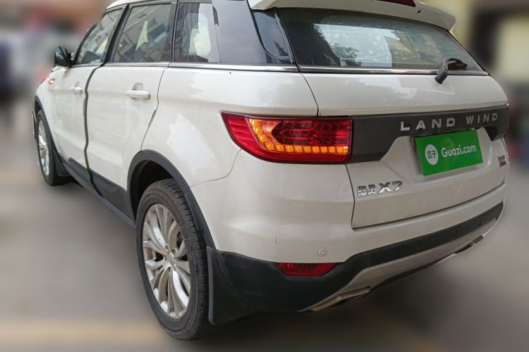 Used Land X7 2016 2.0T Panoramic Prestige Edition Rear Left 45 Deg