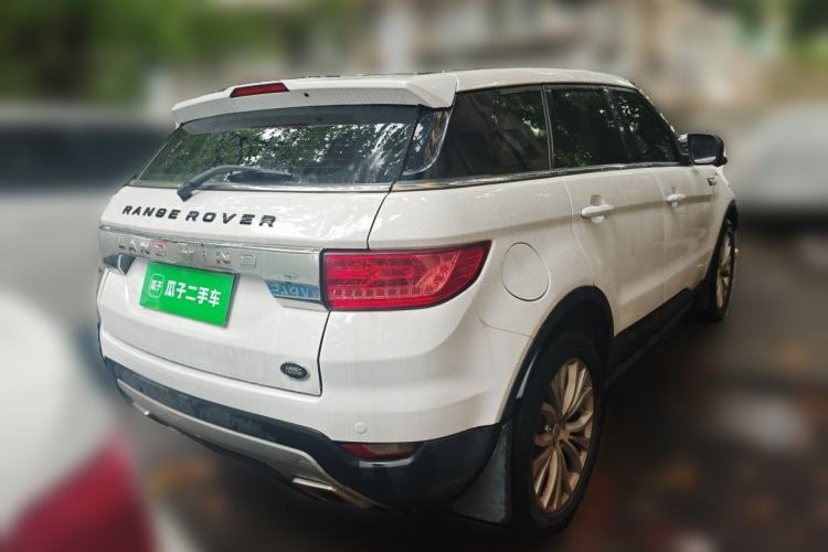 Used Land X7 2016 2.0T Panoramic Prestige Edition Rear Right 45 Deg