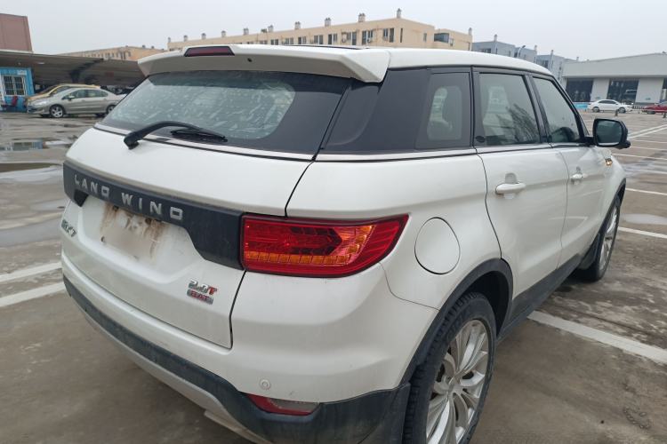 Used Land X7 2016 2.0T Panoramic Prestige Edition Rear Right 45 Deg