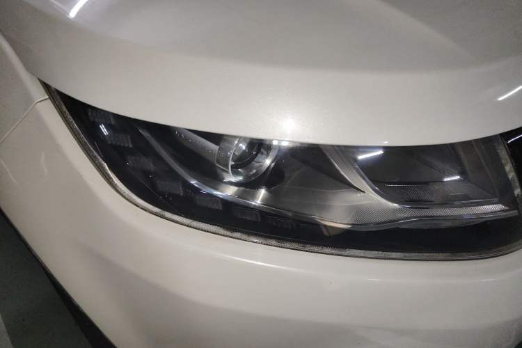 Used Land X7 2016 2.0T Panoramic Prestige Edition Right Front Headlight