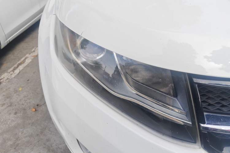 Used Land X7 2016 2.0T Panoramic Deluxe Edition Right Front Headlight