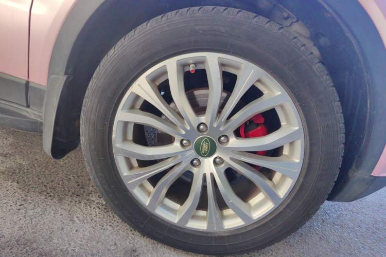 Used Land X7 2016 2.0T Panoramic Prestige Edition Right Front Wheel Hub