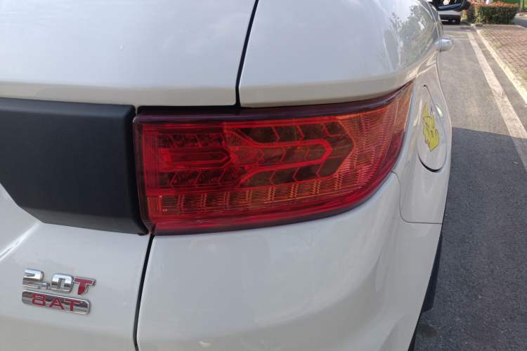 Used Land X7 2016 2.0T Panoramic Prestige Edition Right Rear Taillight