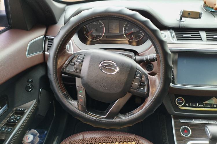Used Land X7 2016 2.0T Panoramic Prestige Edition Steering Wheel
