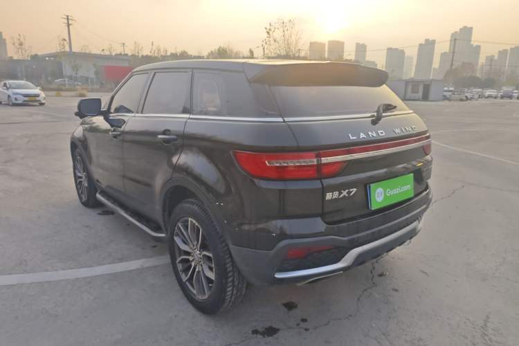 Used Land X7 2018 Geely Jingyue 1.5T Panoramic Luxury Model Exterior 5