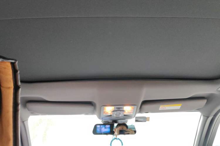 Used Land X7 2018 Geely Jingyue 1.5T Panoramic Luxury Model Headliner