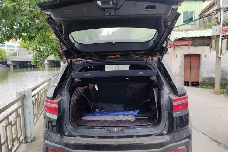 Used Land X7 2018 Geely Jingyue 1.5T Panoramic Luxury Model Trunk