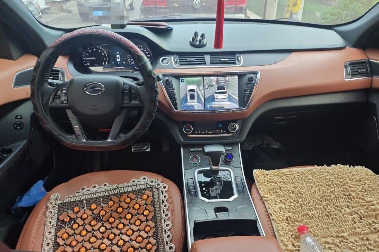 Used Land X7 2018 Geely Xingyue 1.5T Panoramic Supreme Model Center Console