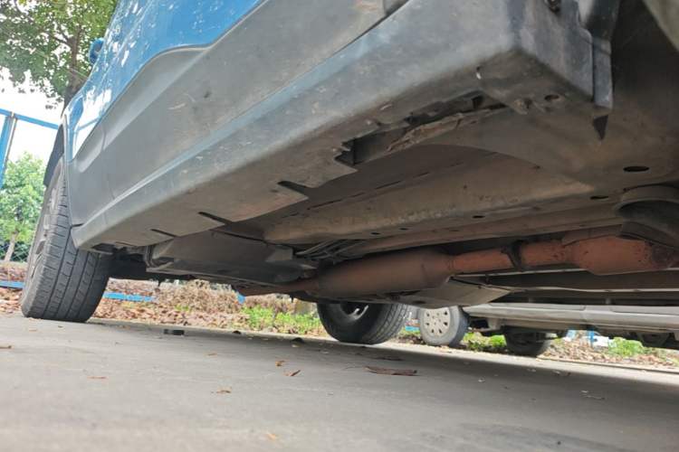 Used Land X7 2018 Geely Xingyue 1.5T Panoramic Supreme Model Right Side Sill