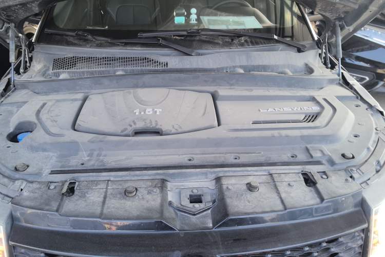Used Land X7 2018 Geely Jingyue 1.5T Panoramic Luxury Model Engine Bay