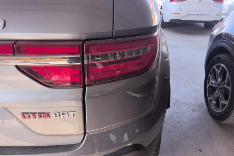 Used Land X7 2018 Geely Jingyue 1.5T Panoramic Luxury Model Exterior 6