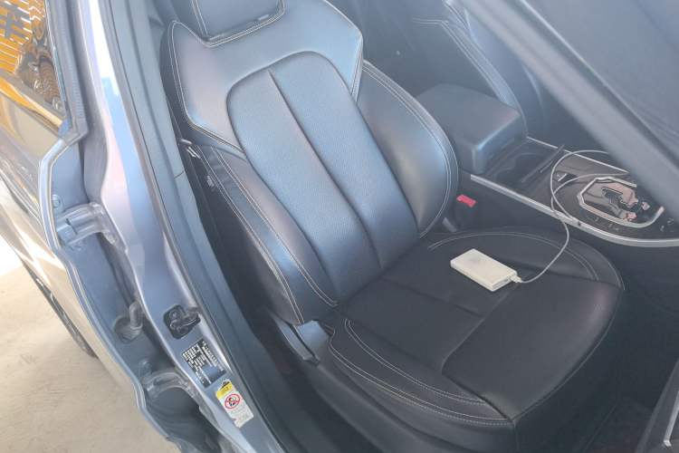 Used Land X7 2018 Geely Jingyue 1.5T Panoramic Luxury Model Right Front Seat