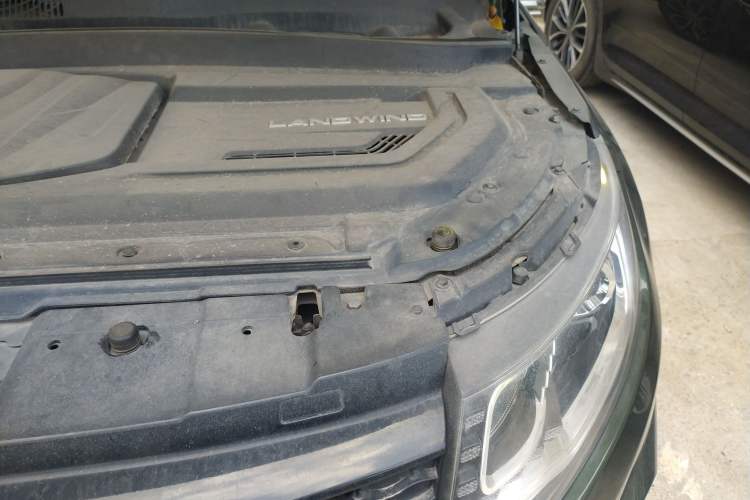 Used Land X7 2018 Geely Xingyue 1.5T Panoramic Supreme Model Engine Bay Left