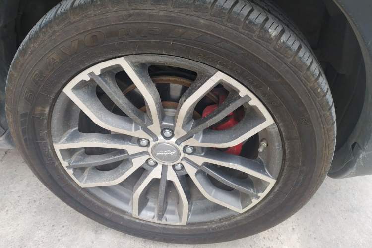 Used Land X7 2018 Geely Xingyue 1.5T Panoramic Supreme Model Right Front Wheel Hub