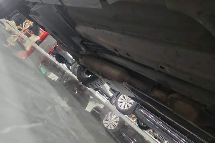 Used Land X7 2018 Geely Xingyue 1.5T Panoramic Supreme Model Chassis Front Right