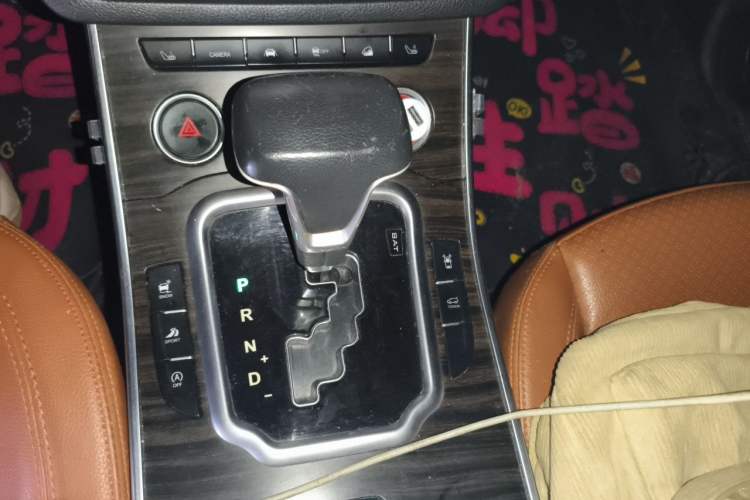 Used Land X7 2018 Geely Xingyue 1.5T Panoramic Supreme Model Gear Lever