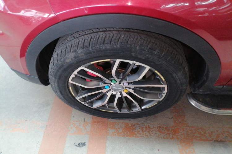 Used Land X7 2018 Geely Xingyue 1.5T Panoramic Supreme Model Left Front Wheel Hub