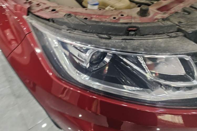 Used Land X7 2018 Geely Xingyue 1.5T Panoramic Supreme Model Right Front Headlight