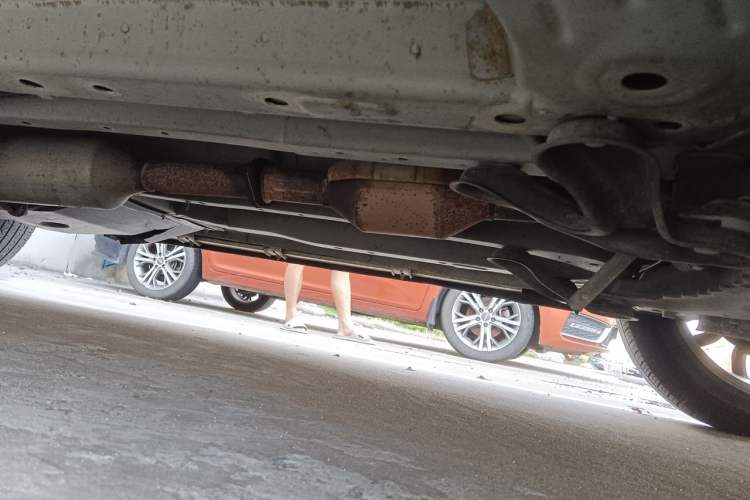 Used Land X7 2018 Geely Jingyue 1.5T Panoramic Luxury Model Chassis Front Right