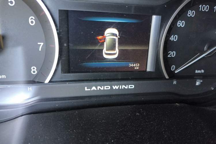Used Land X7 2018 Geely Xingyue 1.5T Panoramic Supreme Model Odometer Close Up