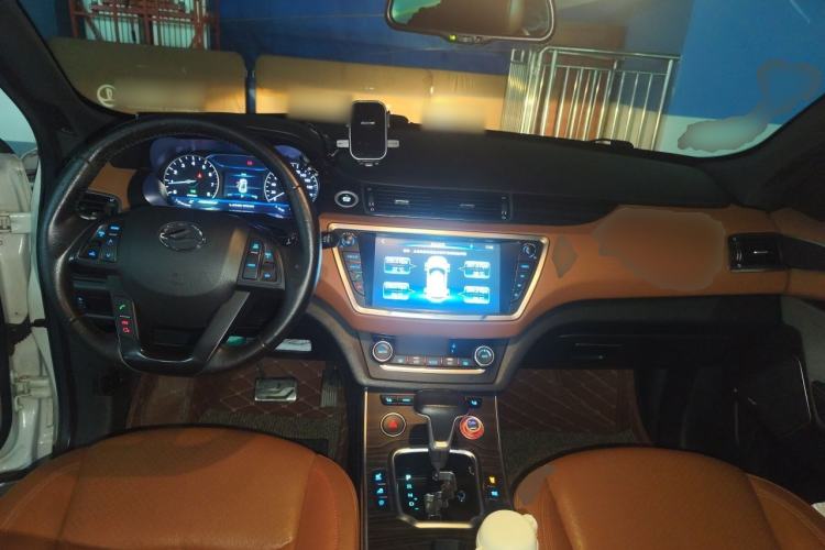 Used Land X7 2018 Geely Xingyue 1.5T Panoramic Supreme Model Center Console