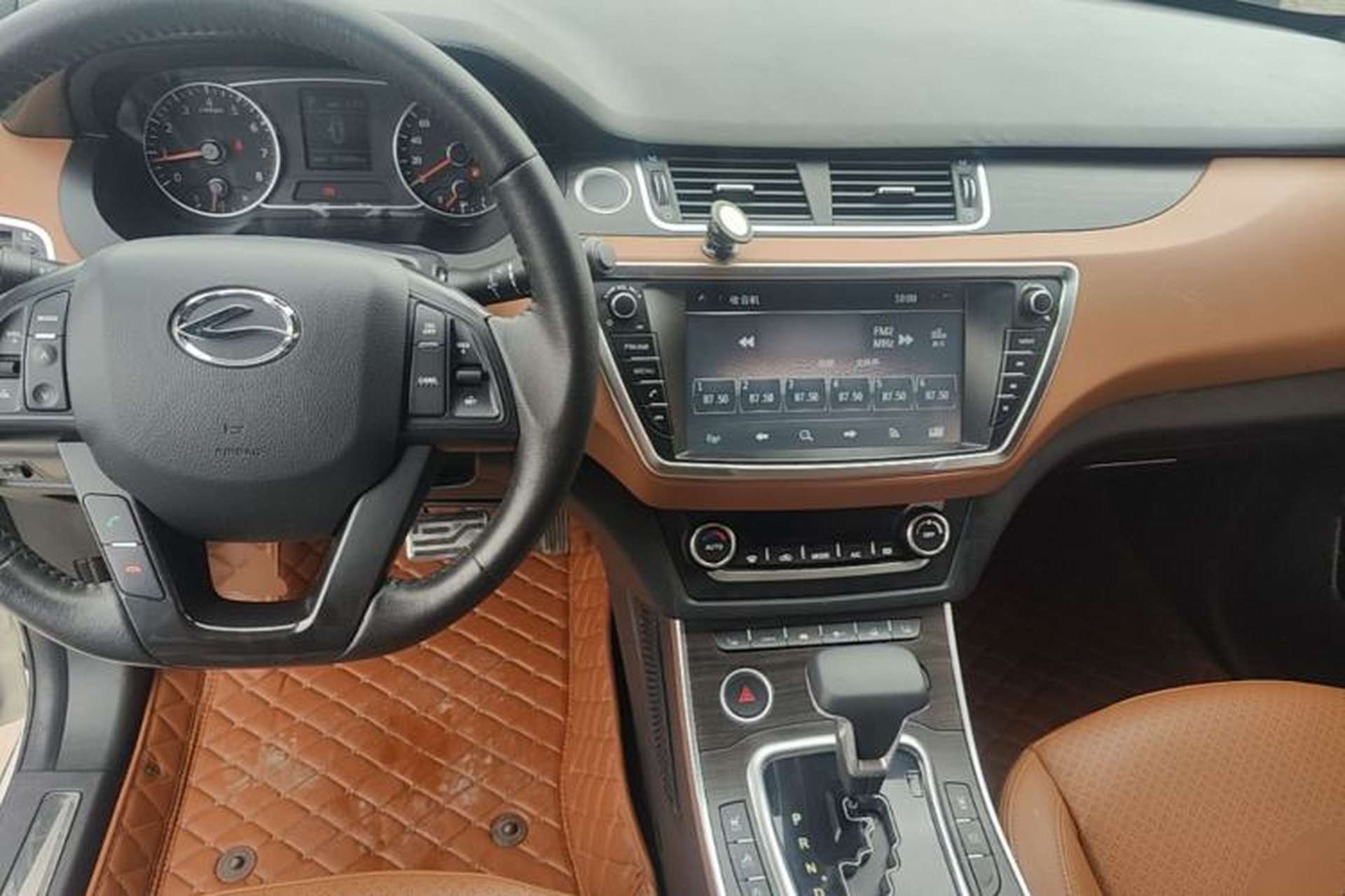 Used Land X7 2018 Geely Jingyue 1.5T Panoramic Luxury Model Center Console