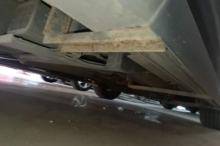 Used Land X7 2018 Geely Jingyue 1.5T Panoramic Luxury Model Chassis Rear Right