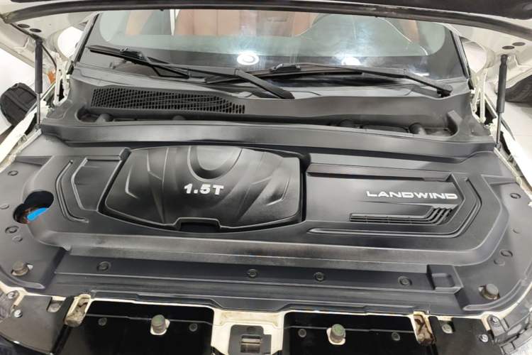 Used Land X7 2018 Geely Jingyue 1.5T Panoramic Luxury Model Engine Bay